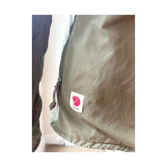 Fjallraven Olive Green Hooded Windbreaker - Picture 2 of 7
